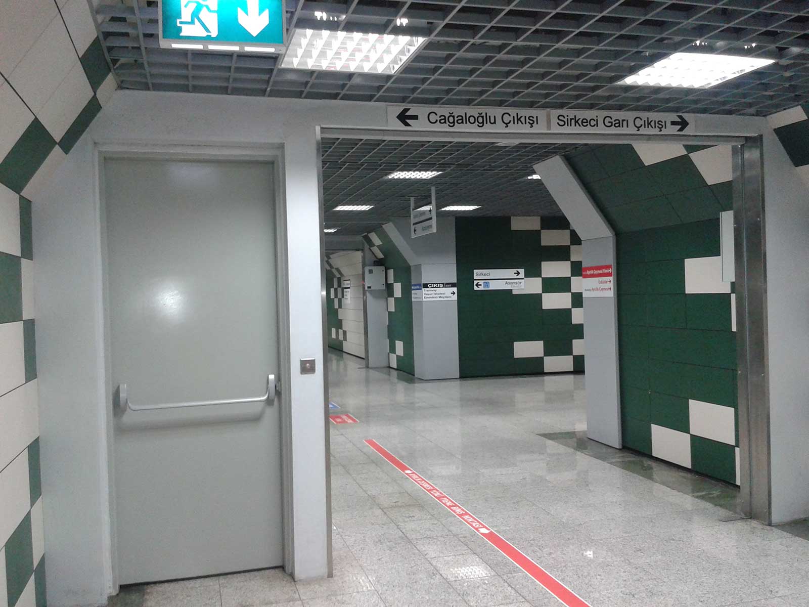 yangin-kapisi-MARMARAY-MUTLAKA